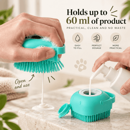 2-in-1 Brush with Shampoo Dispenser
