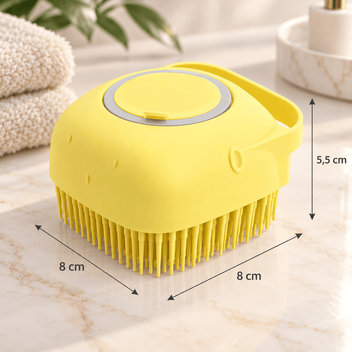 2-in-1 Brush with Shampoo Dispenser